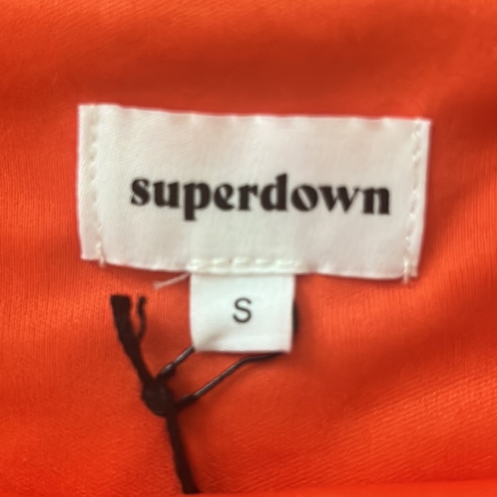 Superdown Bright Orange Crop Top - Picture 5 of 5
